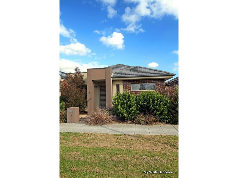 8 Broxburn Walk, Epping VIC 3076