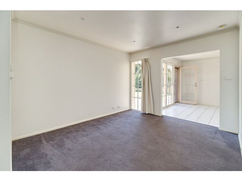 2 Dendaryl Drive, Bundoora VIC 3083