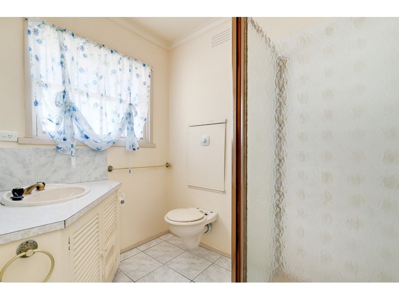 2 Dendaryl Drive, Bundoora VIC 3083