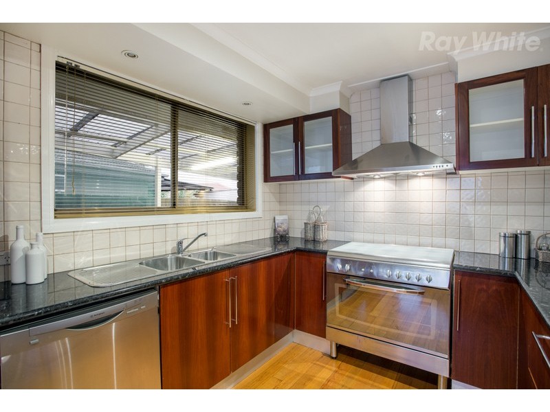 112 Darebin Drive, Thomastown VIC 3074