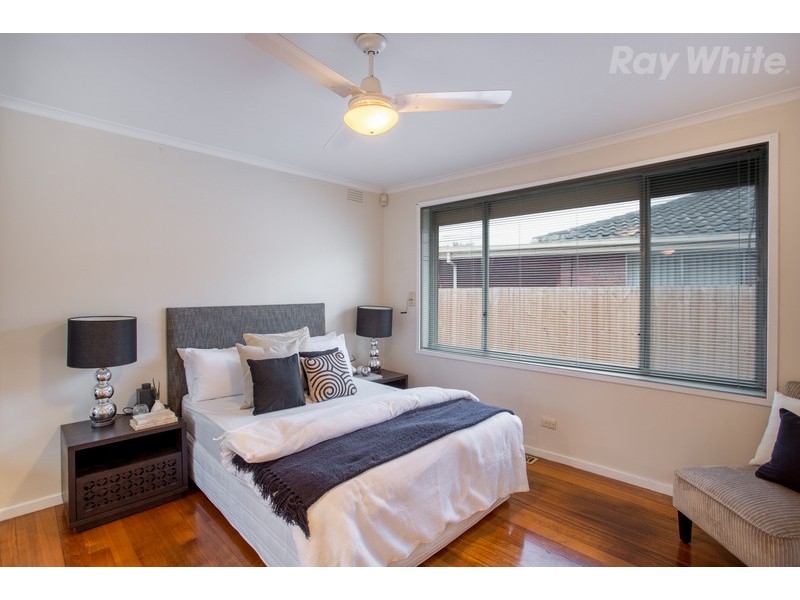 112 Darebin Drive, Thomastown VIC 3074