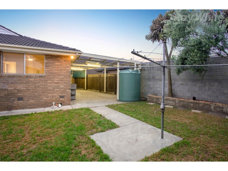 112 Darebin Drive, Thomastown VIC 3074
