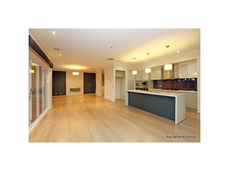 168 Hazel Glen Drive, Doreen VIC 3754