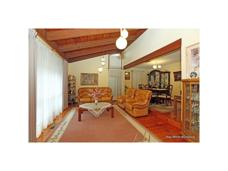 51 Veronica Crescent, Mill Park VIC 3082