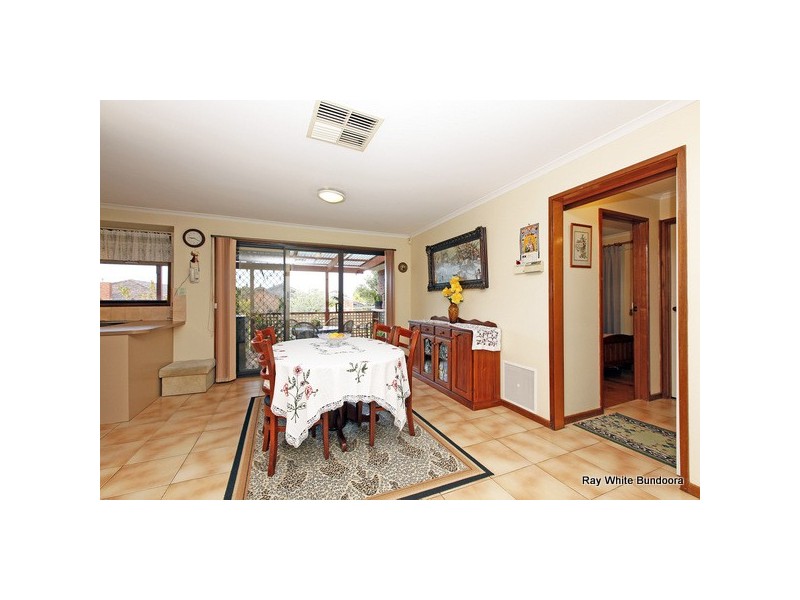 51 Veronica Crescent, Mill Park VIC 3082