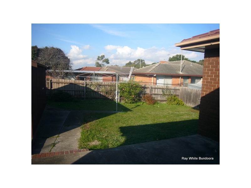 4/4 Athol Avenue, Bundoora VIC 3083