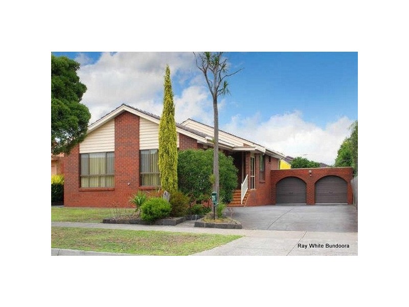 27 Azalea Avenue, Mill Park VIC 3082