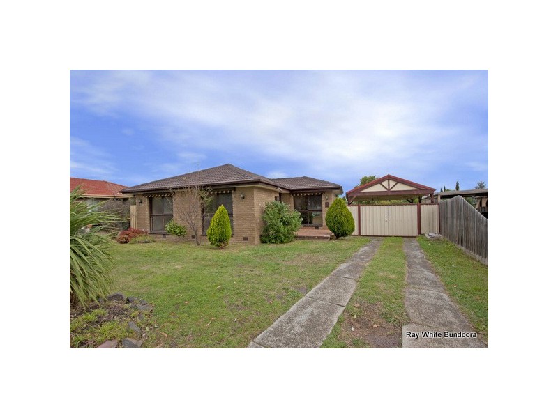 2 Debbie Court, Mill Park VIC 3082