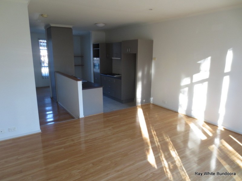 5/121 Grange Boulevard, Bundoora VIC 3083