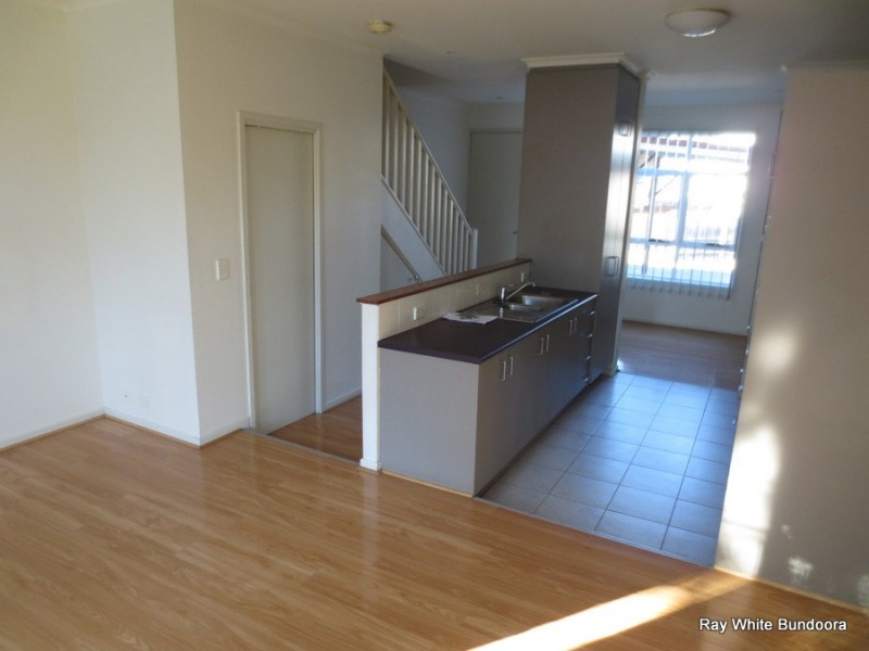 5/121 Grange Boulevard, Bundoora VIC 3083