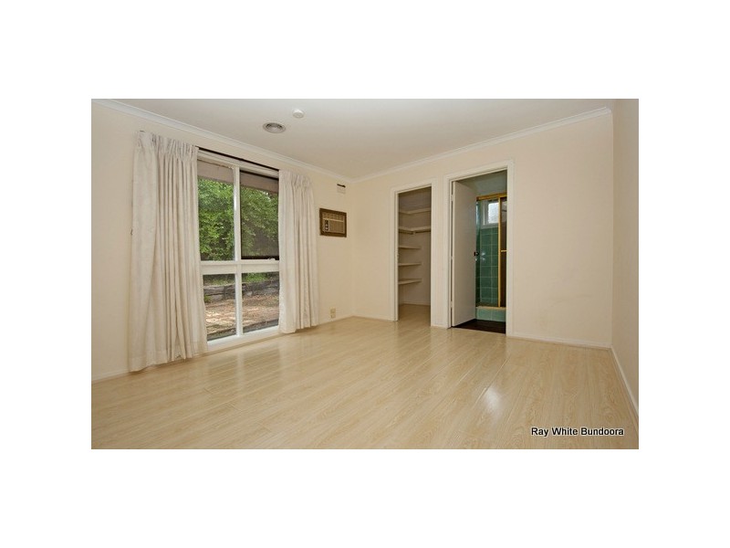 11 Macorna Street, Watsonia VIC 3087