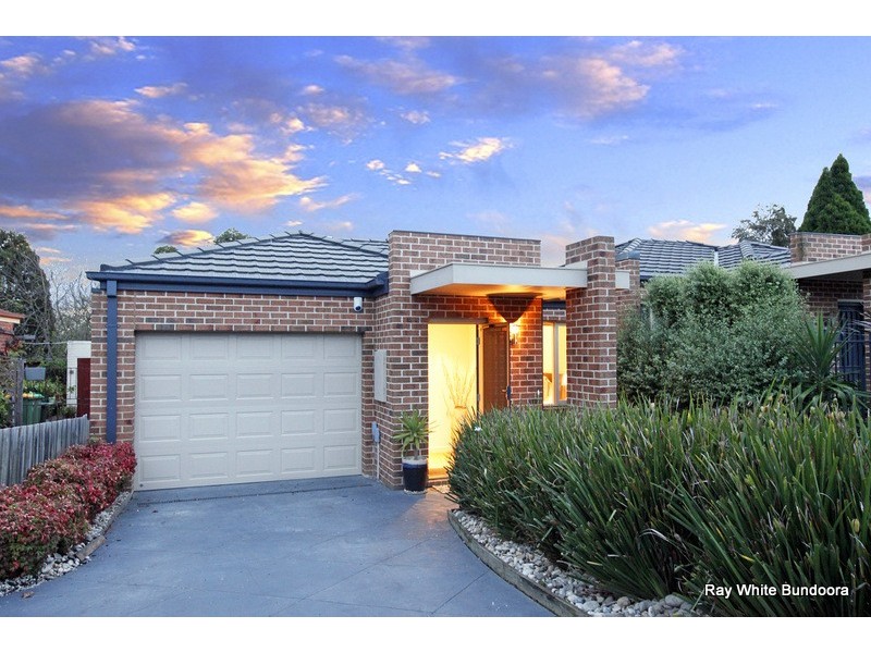 11 Marks Avenue, Heidelberg Heights VIC 3081