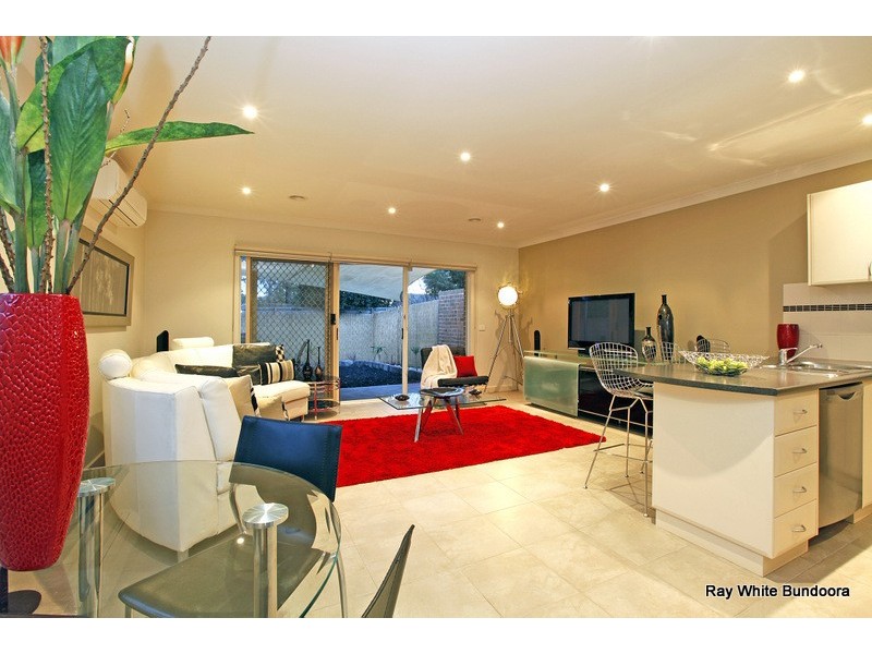 11 Marks Avenue, Heidelberg Heights VIC 3081