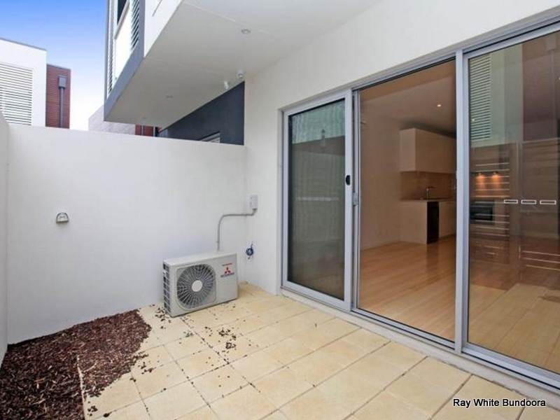 8 Waxflower Crescent, Bundoora VIC 3083