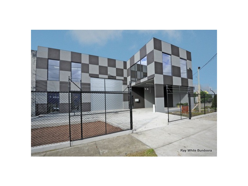 39 Pelmet Crescent, Thomastown VIC 3074