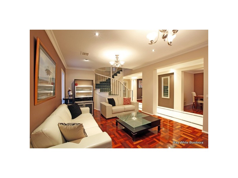 72 Snake Gully Drive, Bundoora VIC 3083
