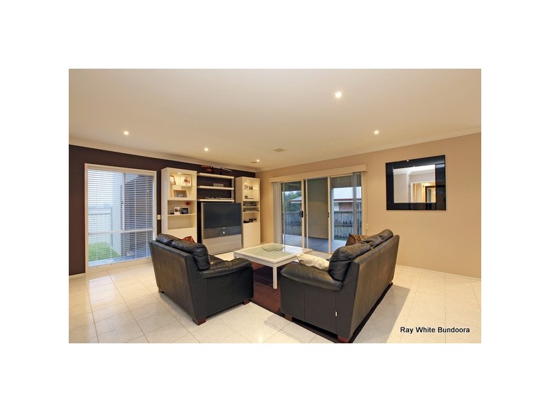 72 Snake Gully Drive, Bundoora VIC 3083
