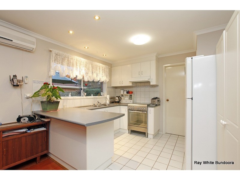 33 Josef Avenue, Bundoora VIC 3083