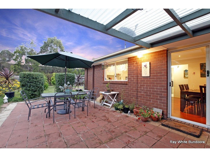 33 Josef Avenue, Bundoora VIC 3083