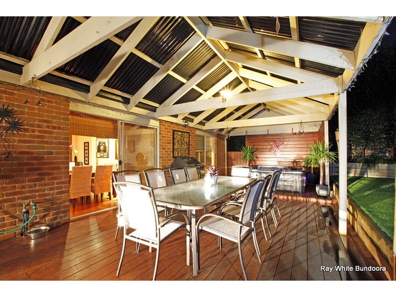 21 Fuschia Grove, South Morang VIC 3752