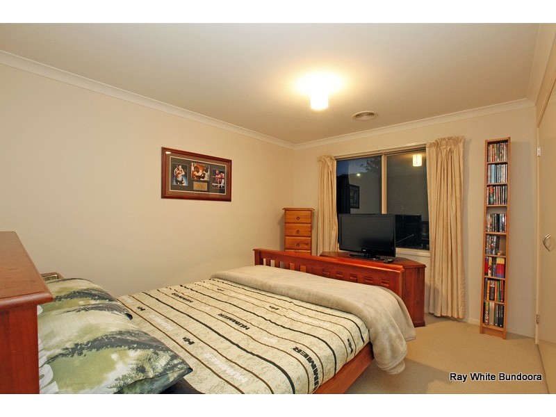 21 Fuschia Grove, South Morang VIC 3752