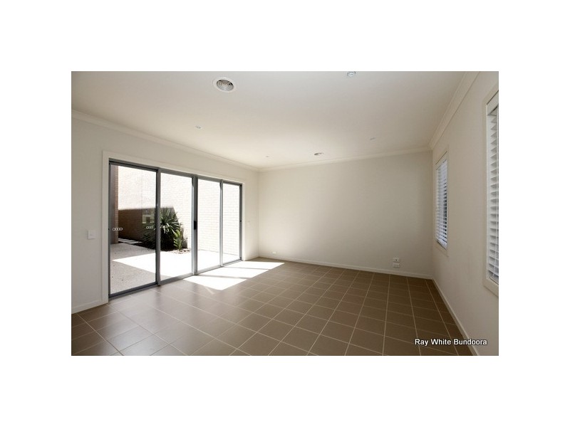 1 Hampden Green, South Morang VIC 3752