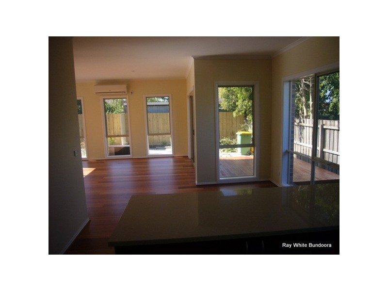 2/1 Doidge Street, Bundoora VIC 3083