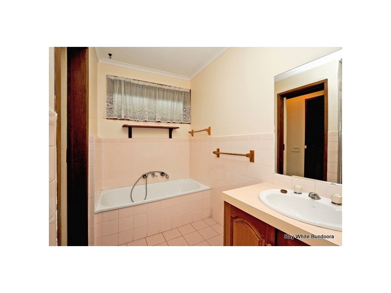 10 Olive Court, Epping VIC 3076