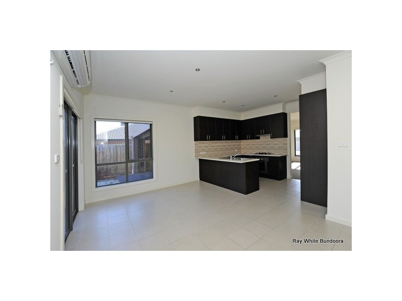 4 Embling Avenue, South Morang VIC 3752