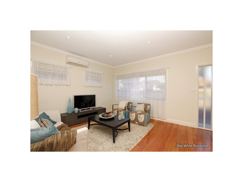 15 Duffy Street, Reservoir VIC 3073