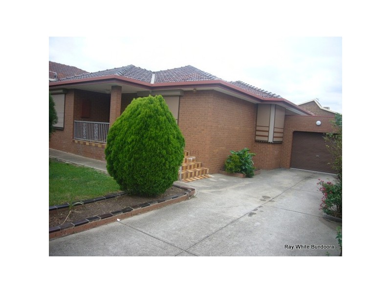 20 Avondale Road, Lalor VIC 3075