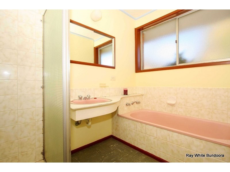 11 Amber Court, Bundoora VIC 3083