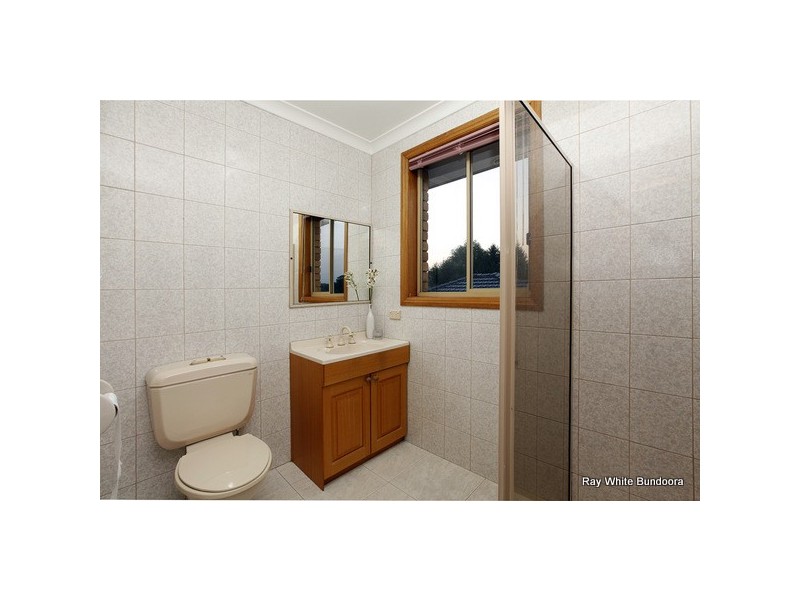 25 Cambriam Court, Eltham North VIC 3095