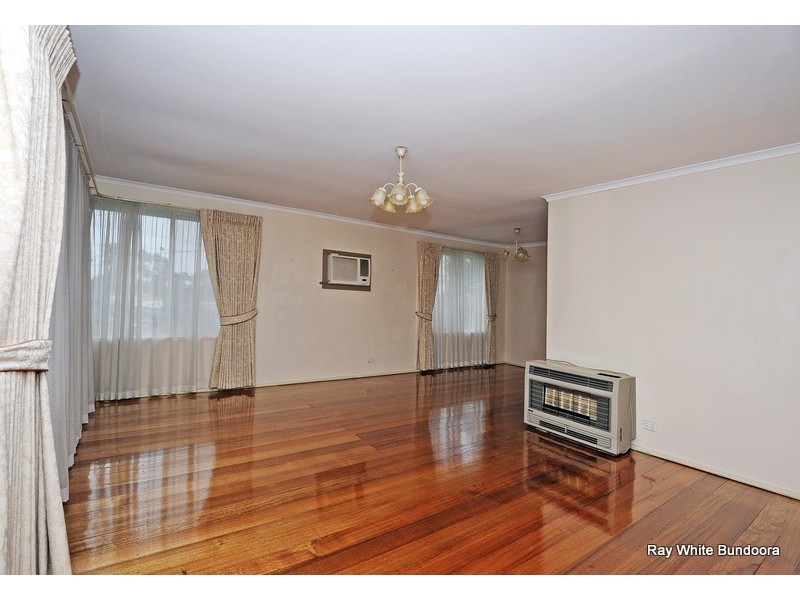 39 Greenwood Drive, Bundoora VIC 3083