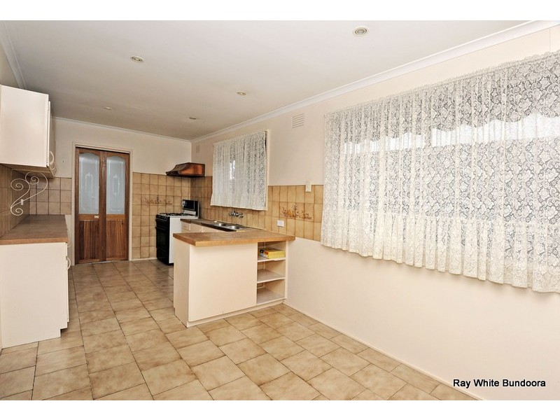 39 Greenwood Drive, Bundoora VIC 3083