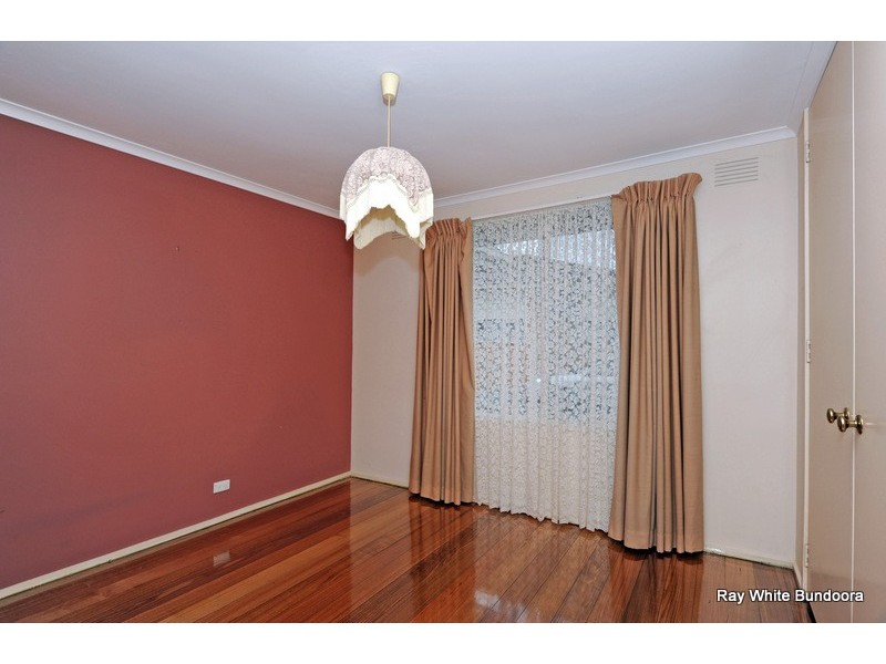 39 Greenwood Drive, Bundoora VIC 3083