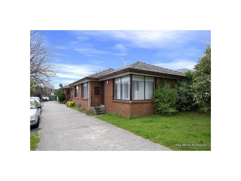 1/24 Jinghi Road, Reservoir VIC 3073