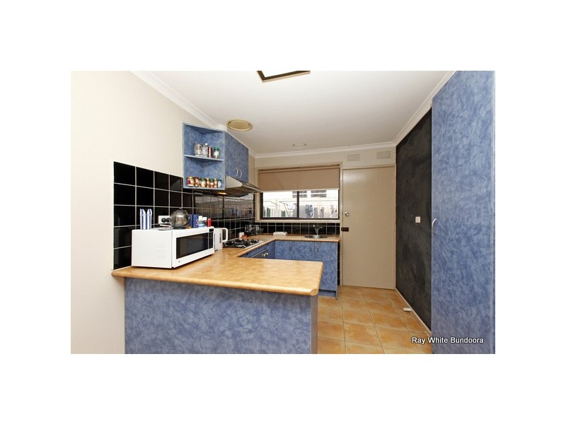 1/24 Jinghi Road, Reservoir VIC 3073