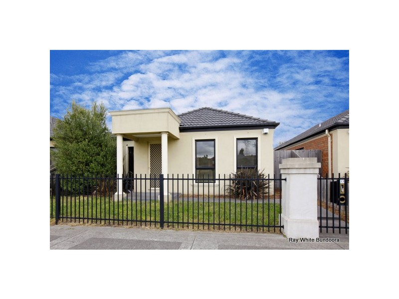 13 Vautier Place, South Morang VIC 3752