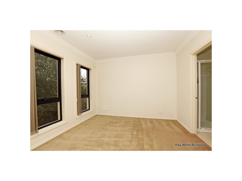 13 Vautier Place, South Morang VIC 3752