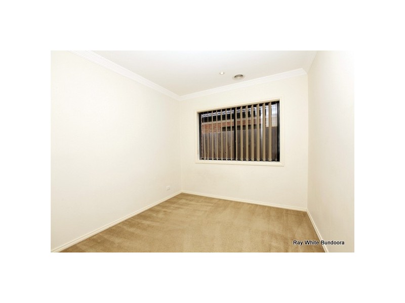 13 Vautier Place, South Morang VIC 3752