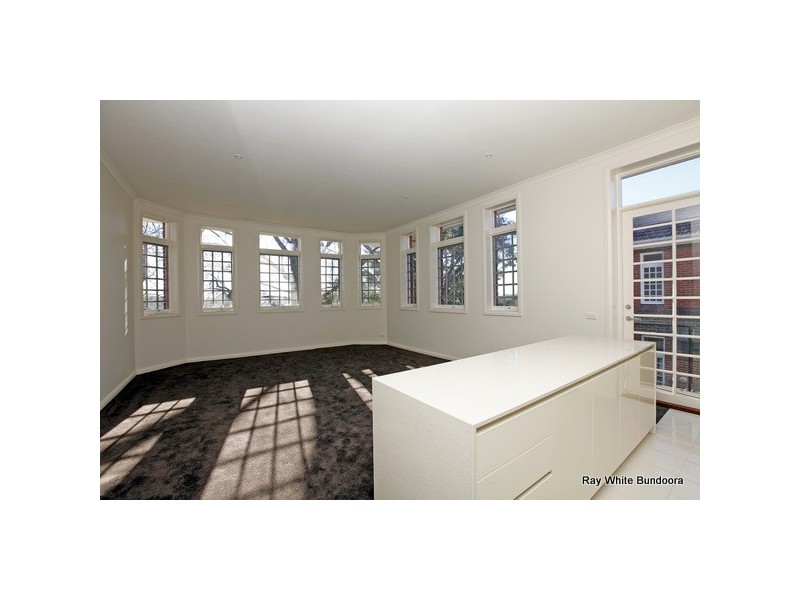 10/30 Linacre Drive, Bundoora VIC 3083