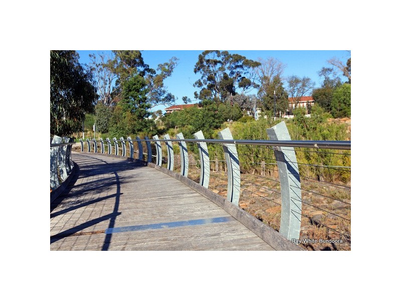 10/30 Linacre Drive, Bundoora VIC 3083