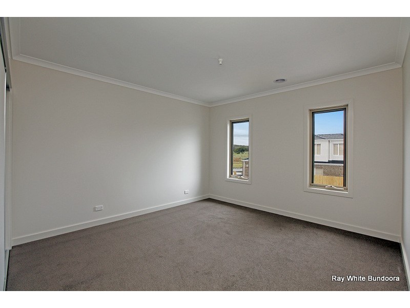 1 Lydgate Terrace, Epping VIC 3076