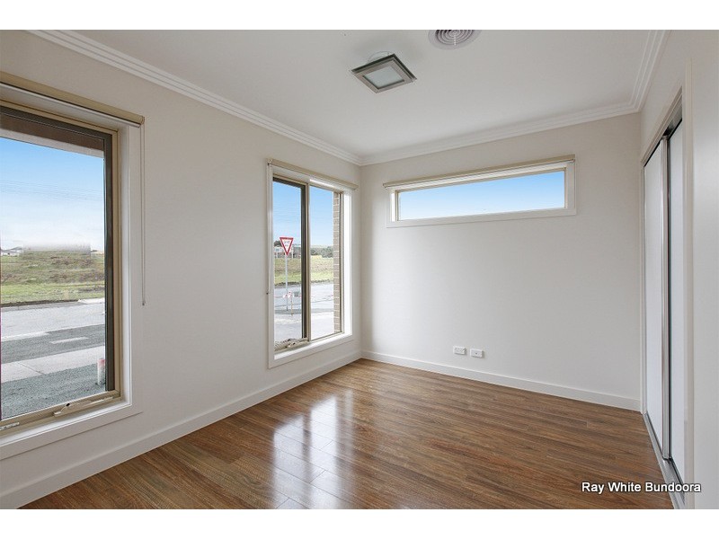 1 Lydgate Terrace, Epping VIC 3076