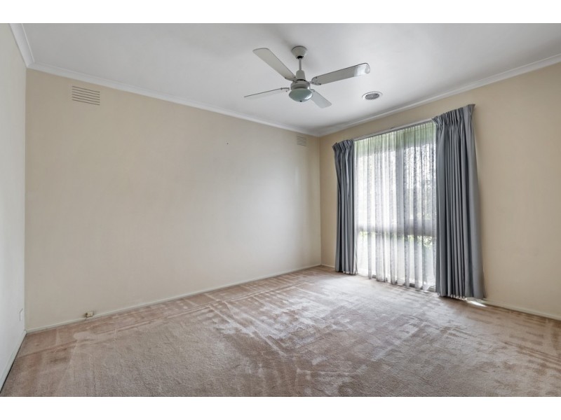 4 Britten Court, Bundoora VIC 3083