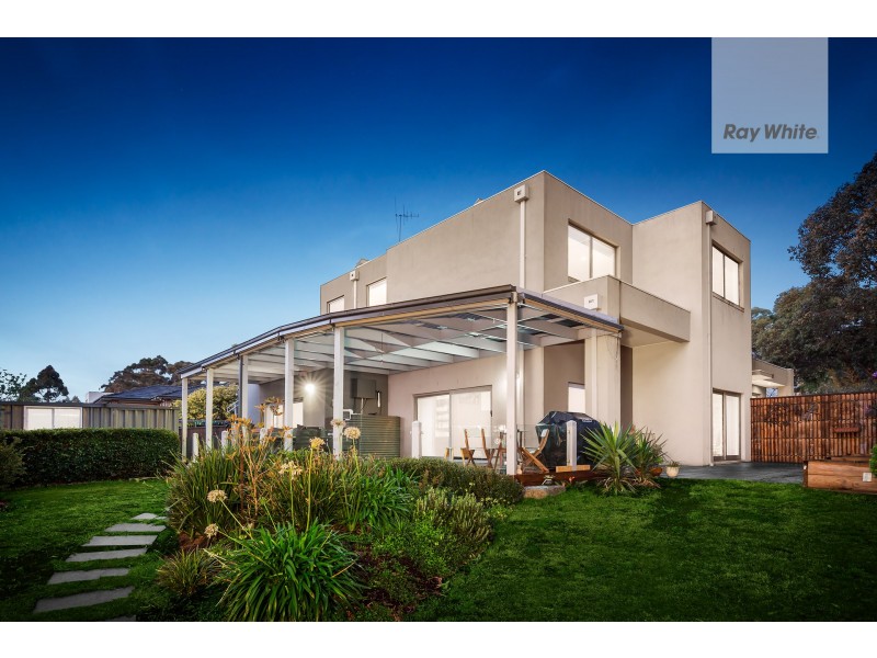 15 Gresswell Road, Macleod VIC 3085