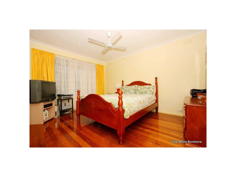 38 Luton Way, Bundoora VIC 3083