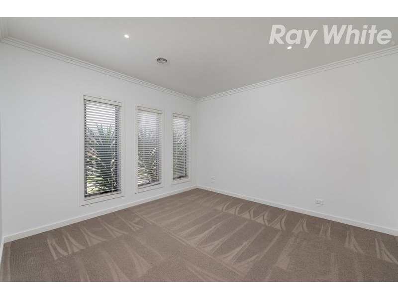 35 Sunridge Drive, Mernda VIC 3754