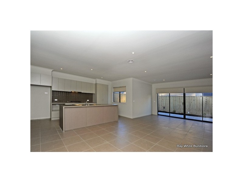 9 Pin Oak Mews, Epping VIC 3076